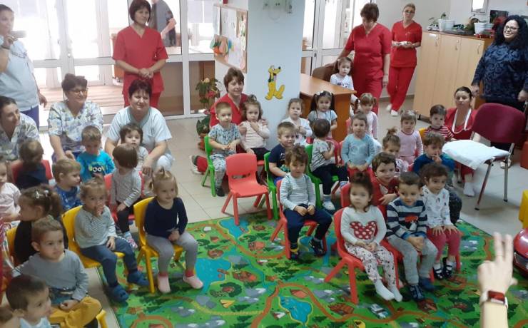 Asistenți Maternali