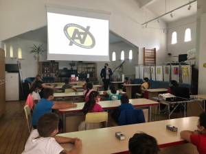 Copiii au învățat cum să spună „NU” drogurilor