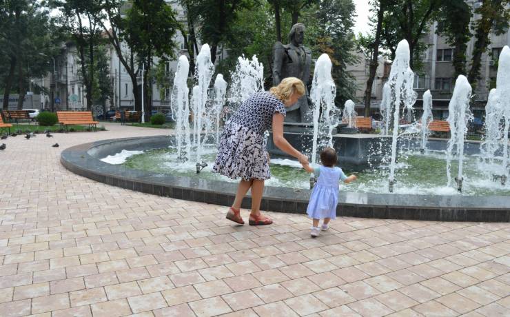DGASPC Sector 2 recrutează personal în vederea evaluării şi recrutării ca Asistent Maternal Profesionist în cadrul  Proiectului „TEAM-UP: Progres în calitatea îngrijirii alternative a copiilor” – ID 127169